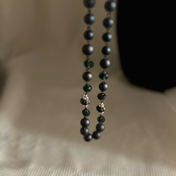 Dark blue beads, dark blue crystal beads necklace - Picture 4 of 4